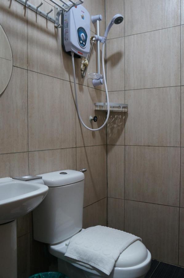 Unikarya Lodge كوتا كينابالو المظهر الخارجي الصورة