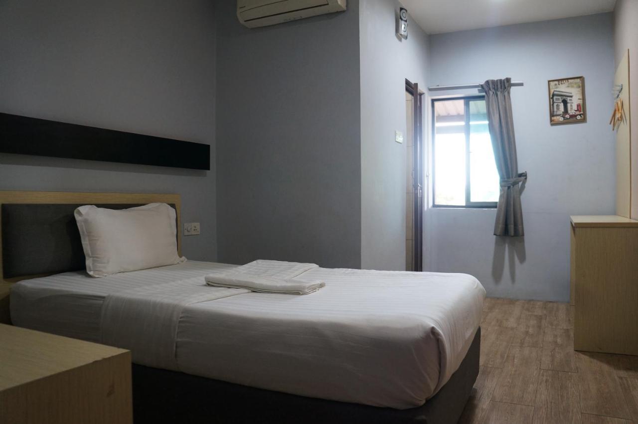 Unikarya Lodge كوتا كينابالو المظهر الخارجي الصورة