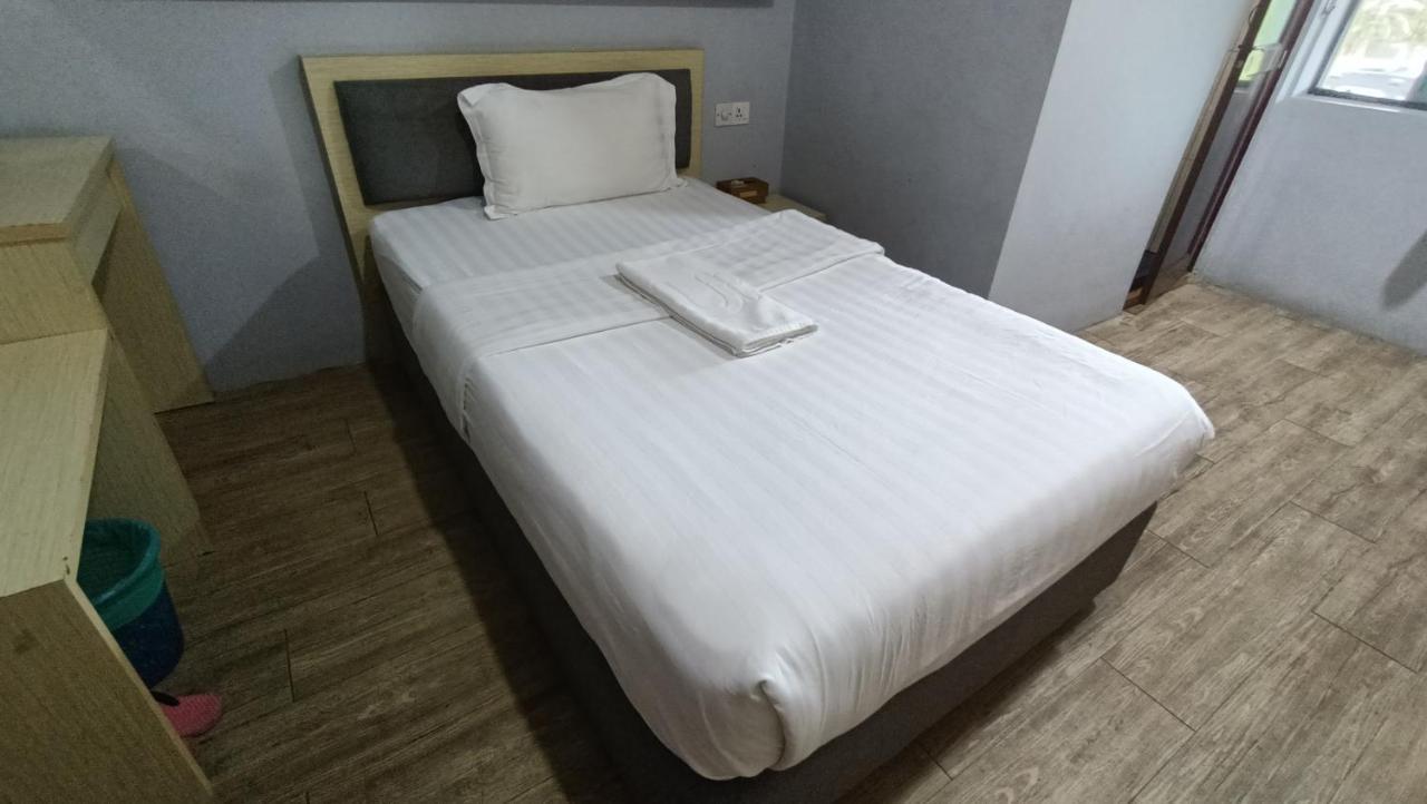 Unikarya Lodge كوتا كينابالو المظهر الخارجي الصورة