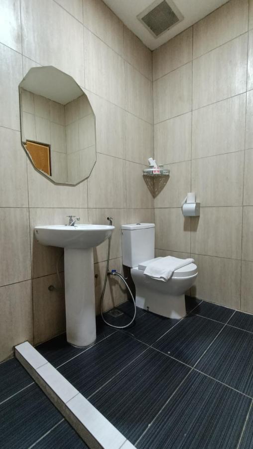 Unikarya Lodge كوتا كينابالو المظهر الخارجي الصورة